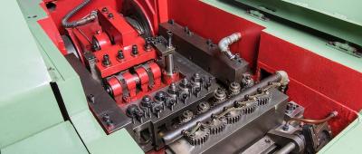 Čo je to stroj na studené hlavičkovanie?